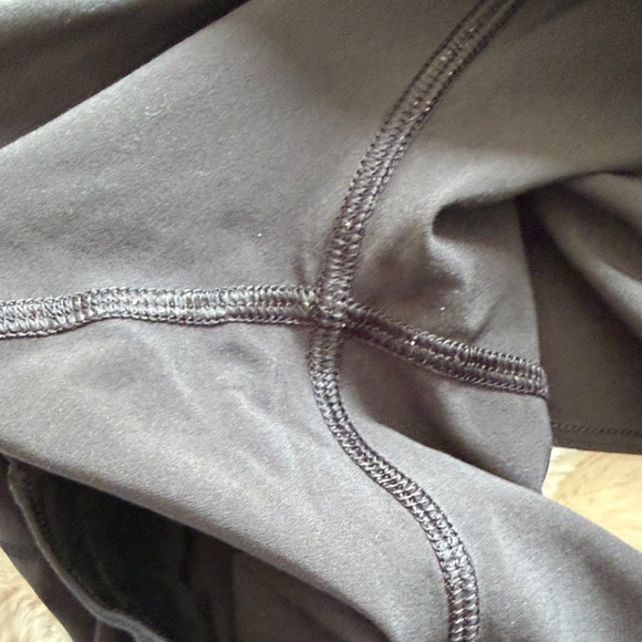 Women's Black Lululemon Athletica Shorts size 6 - Picture 6 of 11